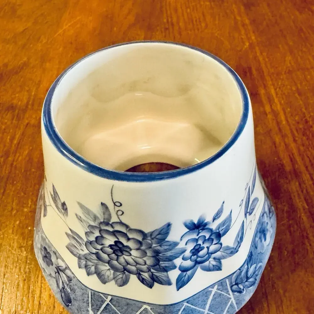Vintage Blue White Floral Ceramic Vase Planter 6” Delft Style Cottage Decor